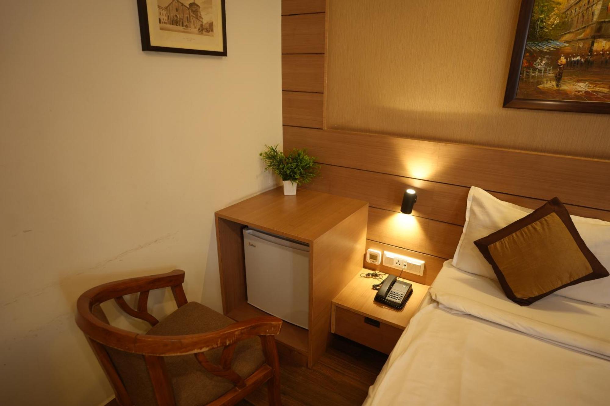 Hotel Silkhouse Premier Danapur Zewnętrze zdjęcie