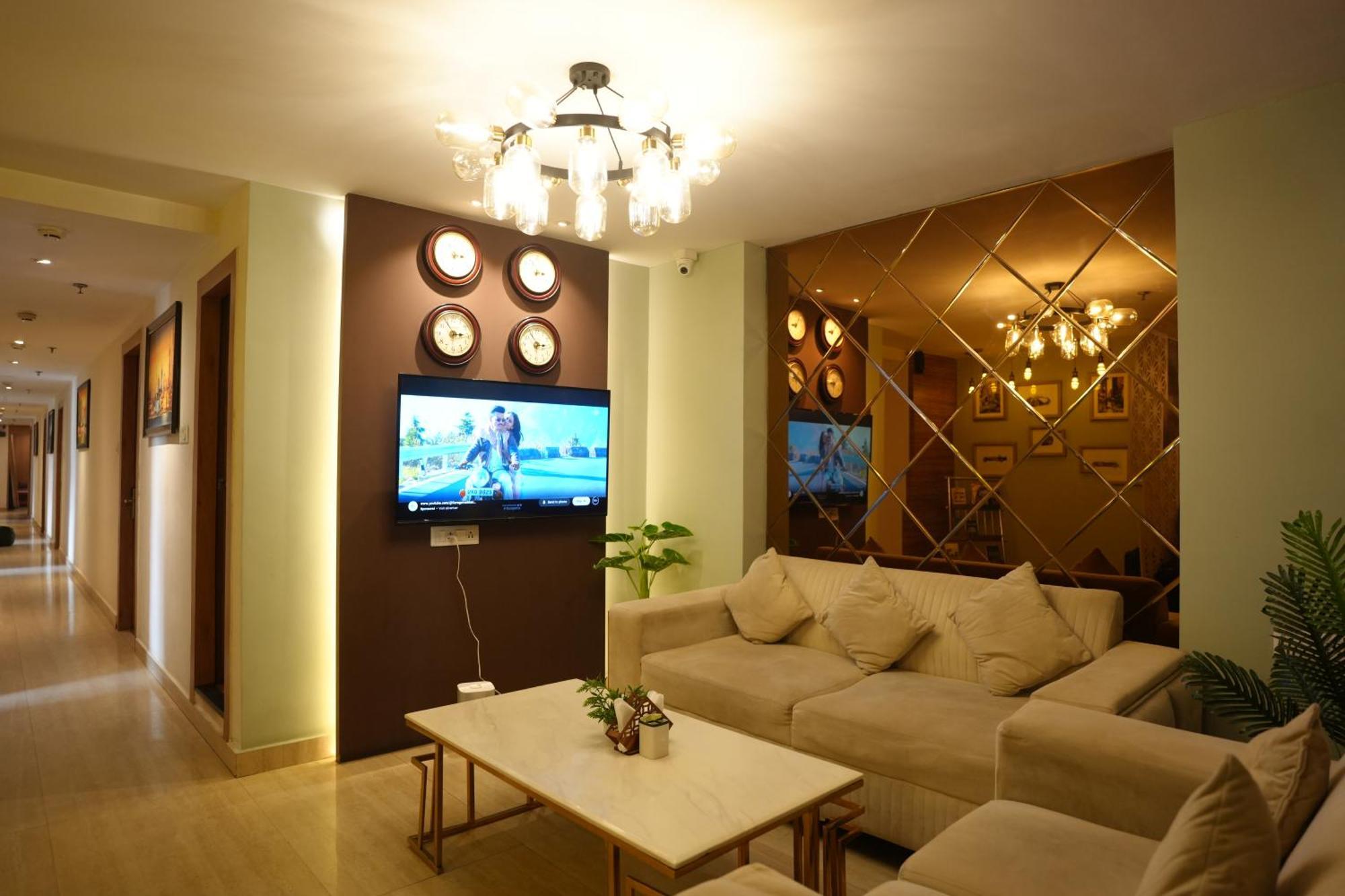 Hotel Silkhouse Premier Danapur Zewnętrze zdjęcie